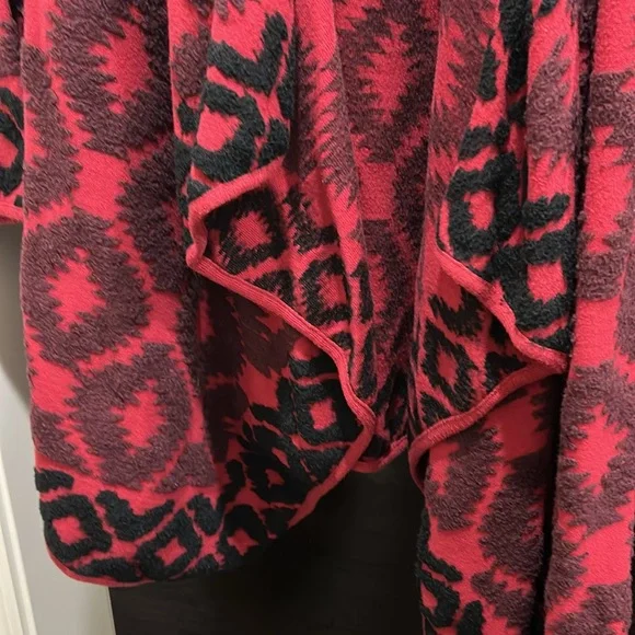 Lucky Brand Red and Black Geometric Cardigan plus size 3X - Picture 2 of 5